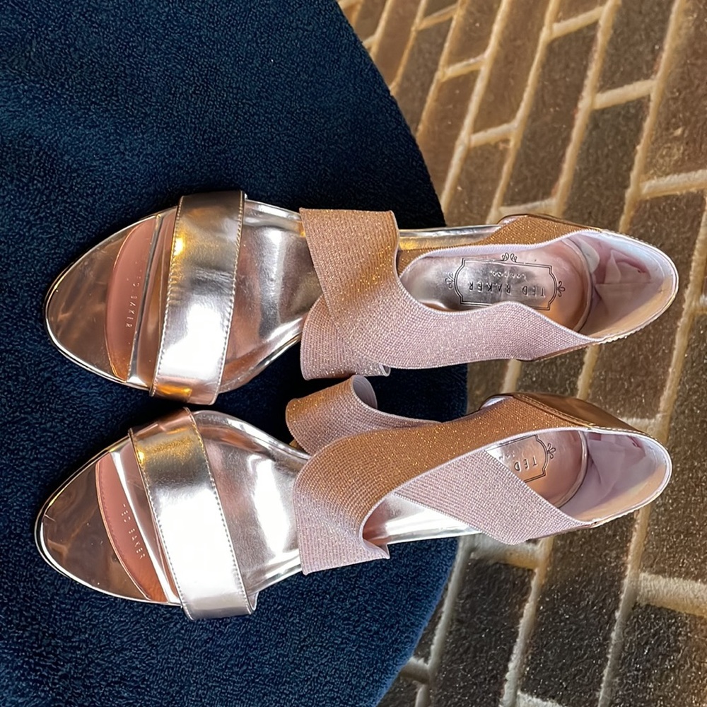 Final drop - Brand New; Never Worn Ted Baker “Leniya” Rose Gold Shoes. Size 9.5. - Picture 4 of 7